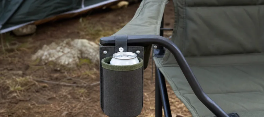 Getraenkehalter fuer den Campingstuhl selber bauen: Einfache DIY-Anleitung