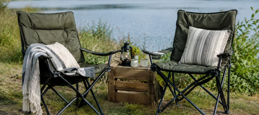 Campingstuhl-Lounge selber gestalten: DIY-Ideen fuer eine gemuetliche Outdoor-Ecke